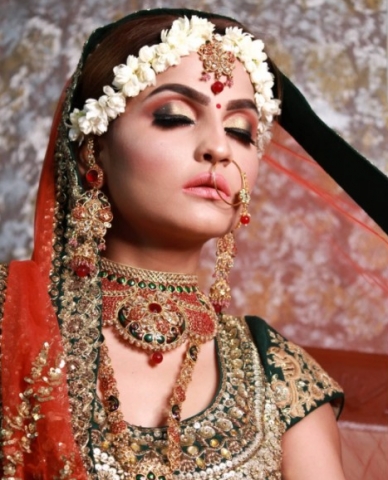 Banita Ahuja Makeup Artist
