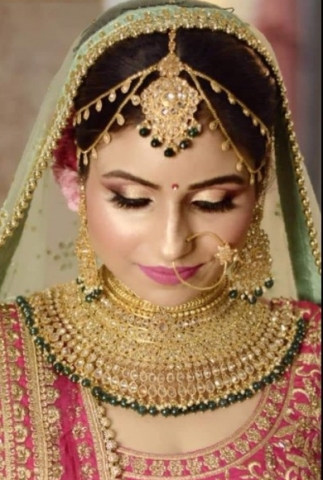  Big Boss Salon By Komal