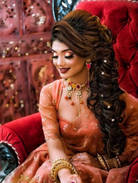 Makeover Saloon Sheetal makeup Artist