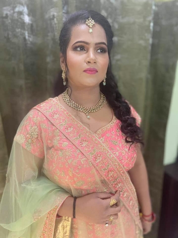 Radhikas Makeup Lounge