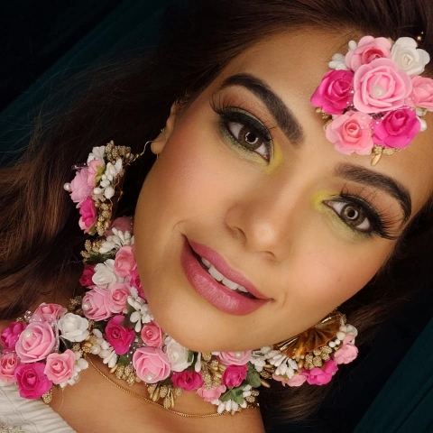 Urvashi Kalra Makeup Artist