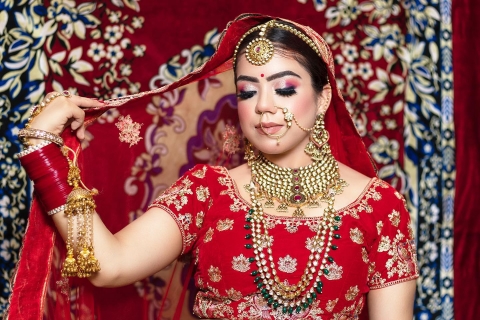 Reena Kapur Makeovers Best Uni