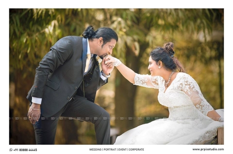 PR PIX Photography	6