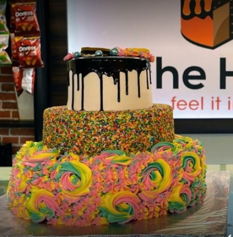 The Heaven  Bakery Cafe