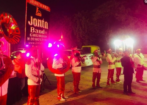 Janta Band Gulawathi Wala