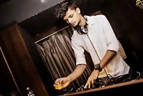 DJ Mayur
