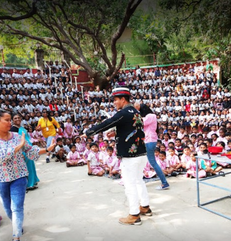 Magician Iqbal