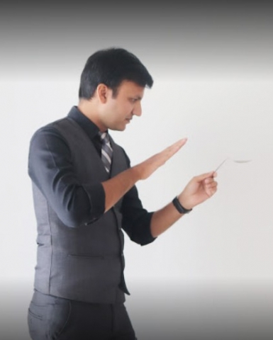Corporate Mentalist Amit Kalan