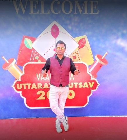 Anchor Sanjay Potdar