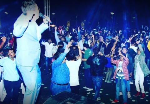 Anchor Sanjay Potdar