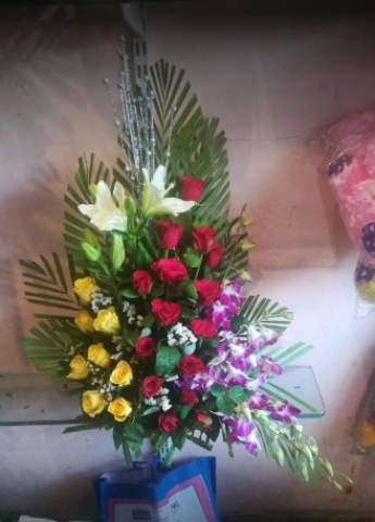  S M Florist