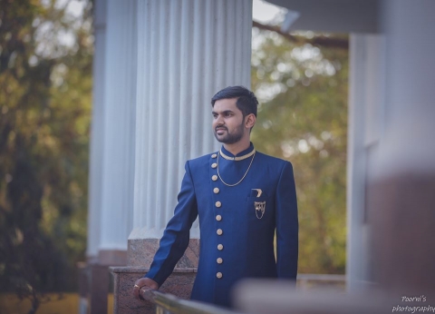 Poorni Photography	6