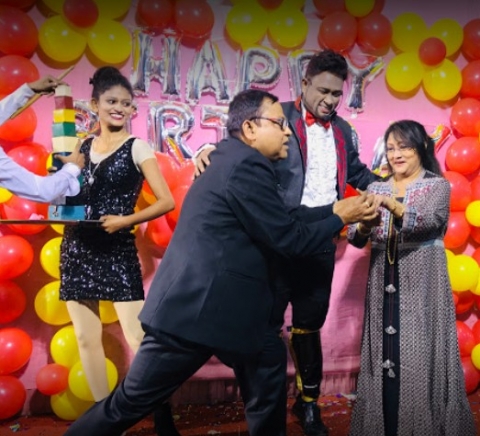 A Sarkar Magic World