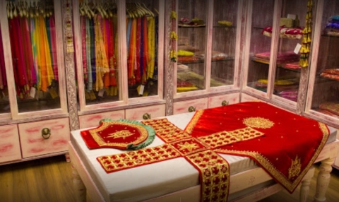 Saptapadi Luxury Store