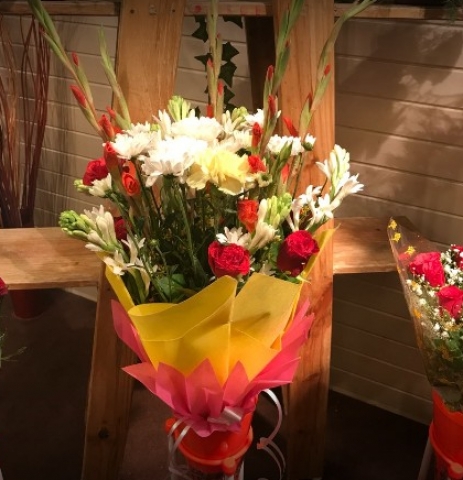  Almaas Gift N Flower