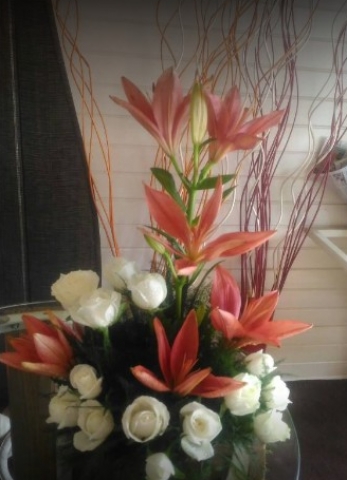 Almaas Gift N Flower