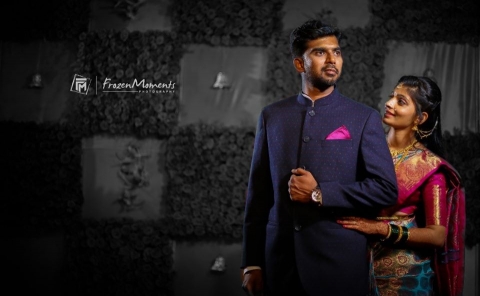 Frozen Moments Photography	2