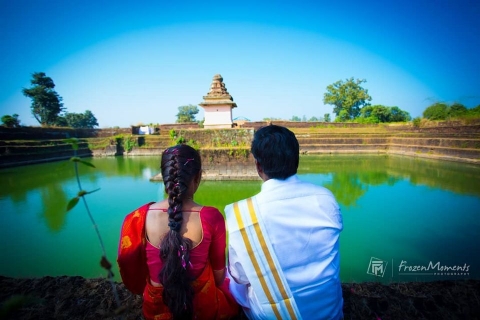 Frozen Moments Photography	7