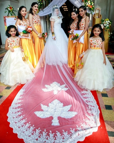 Melinas Bridal Hub