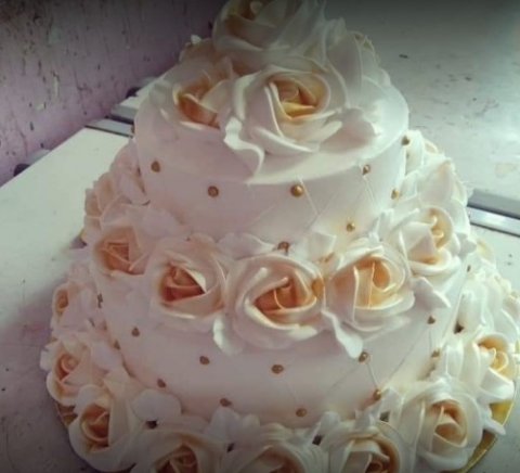 Yatharth Bakers And Cakes