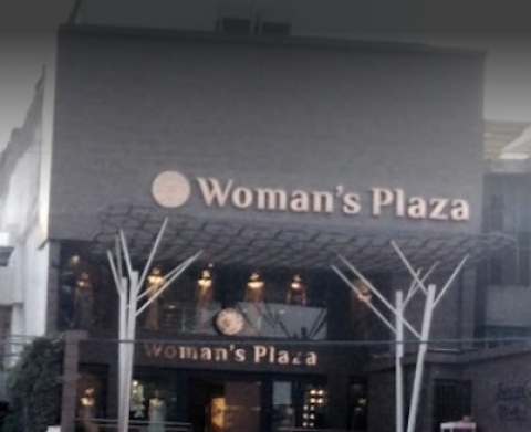 Womans Plaza