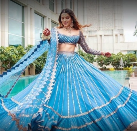 Vaishnavi Lehenga Trendz
