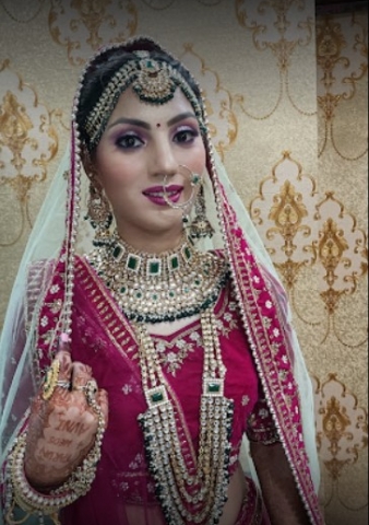 Kanha Beauty Parlour And Acade