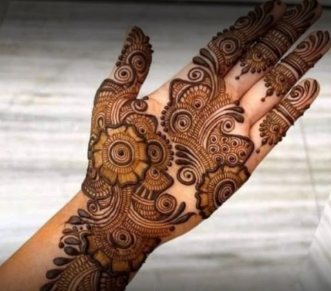 Veer Mehandi Artist