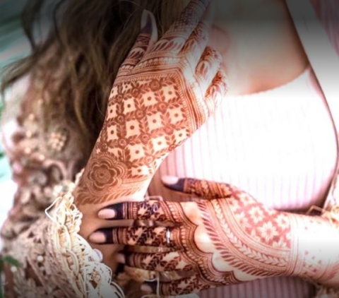 A. K.. mehandi Artist