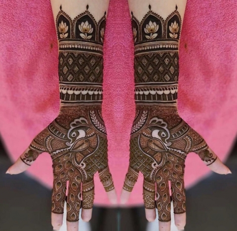 Rahul Mehandi Artist