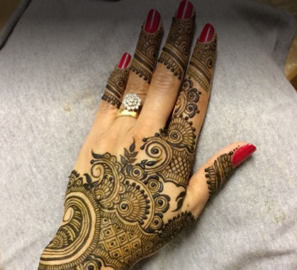 Stylish 🥰 R❤️S letter heart tattoo mehndi design _Follow @anjali__henna 👈  my channel more mehndi pics & video's . . . #instamoo... | Instagram