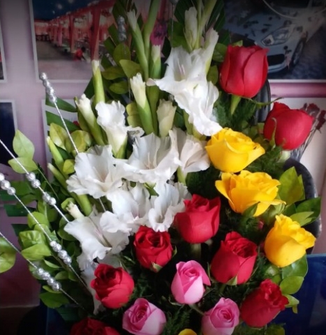 Khwahish Flowers Ad Decoratio