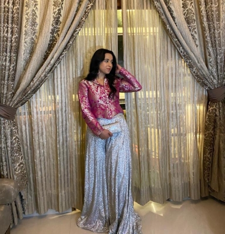 Aaramb By Aradhana And Ambica 