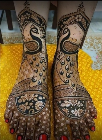 Yashi Mehndi Artist N Makeup A