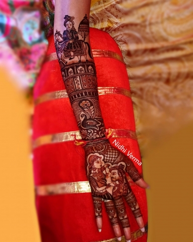 Nidhis Artistic Touch