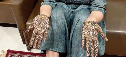 Riaa Mehandi Artist