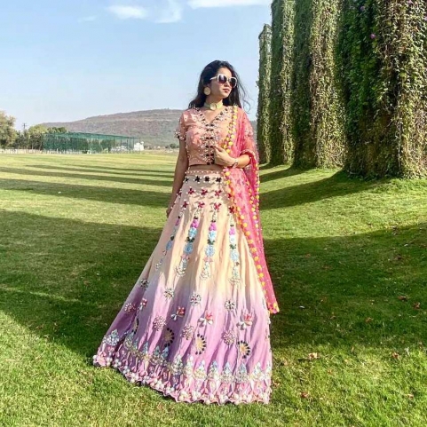 Mayuri Raghuvanshi Couture