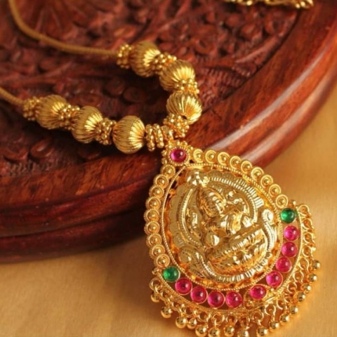Shri Vrandavan Jewellers