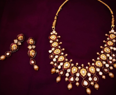 Shri Vrandavan Jewellers