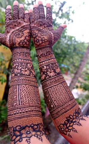 Mehendi By Utkarsha