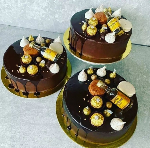 Makhija Cakes N More