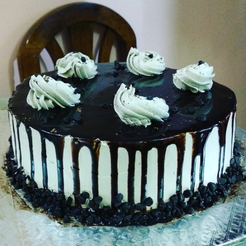 B Home Bakers And Florists