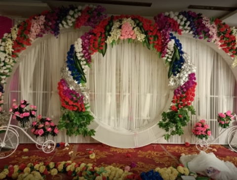 Hari Om Flowers Decoretar