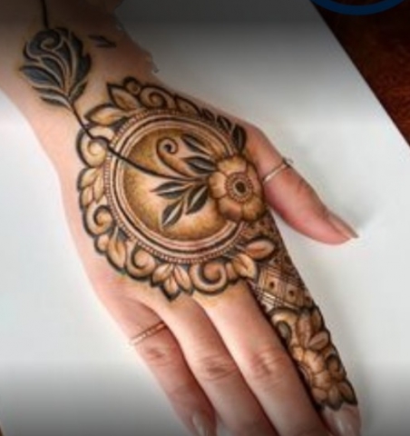 Vinay Sharma Mehandi Art