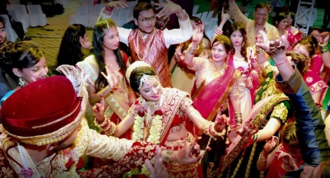 Wedding Choreographer Frolic