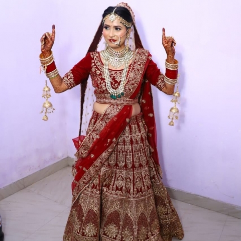 Mua Sana Makeup Artists