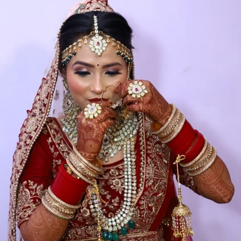 Mua Sana Makeup Artists