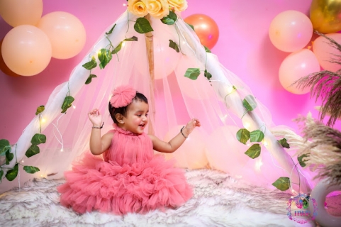 Happy Wedding Photography