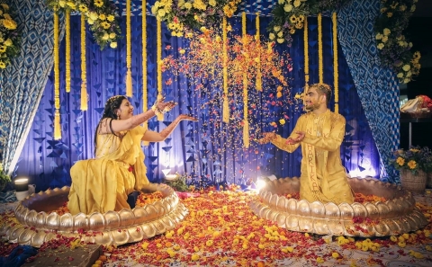 Capture Photos & Films