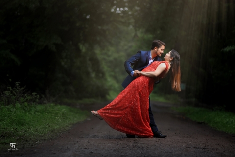 Fotomate Rohit Vispute